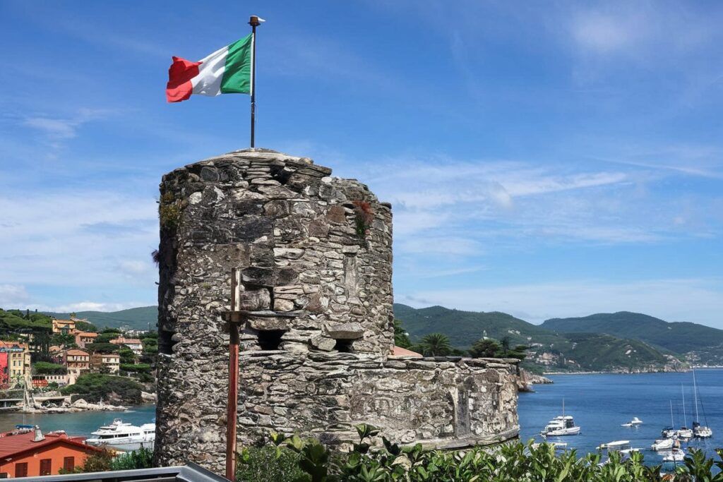 Castello Di Santa Margherita Ligure Travel Guide